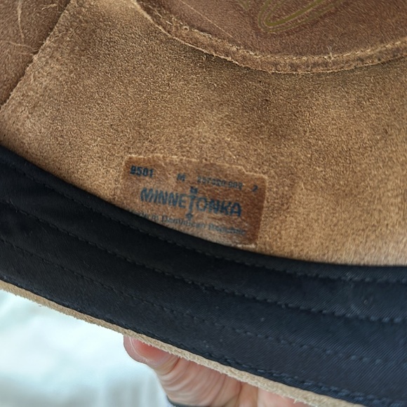 Minnetonka Outback Leather Hat - Picture 4 of 6
